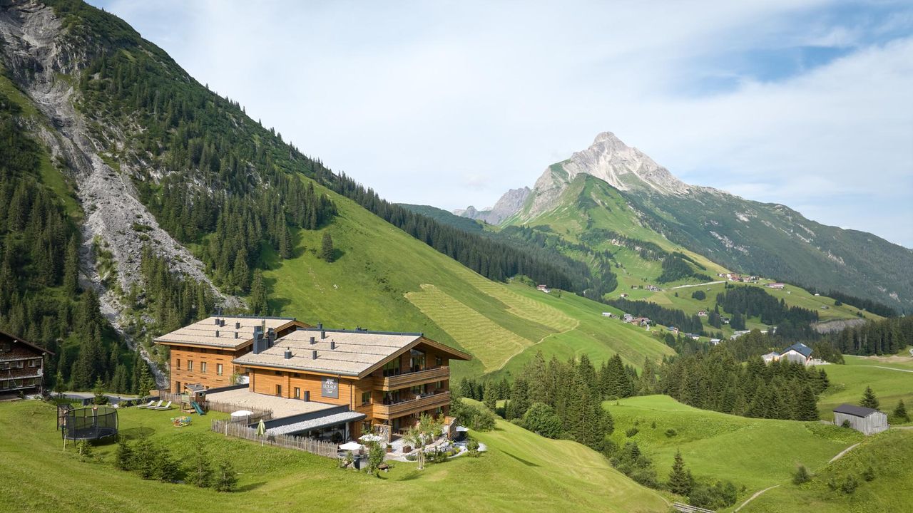 Lux-Alp Chalet Outdooranlage mit Spielplatz Lux-Alp Chalet Outdooranlage mit Spielplatz